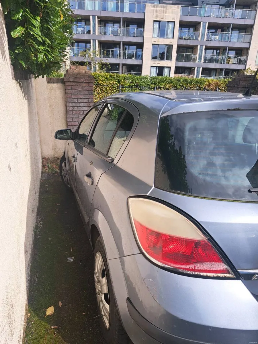 !! 1 OWNER VERY LOW MILES ONLY 64TH !! - Image 4