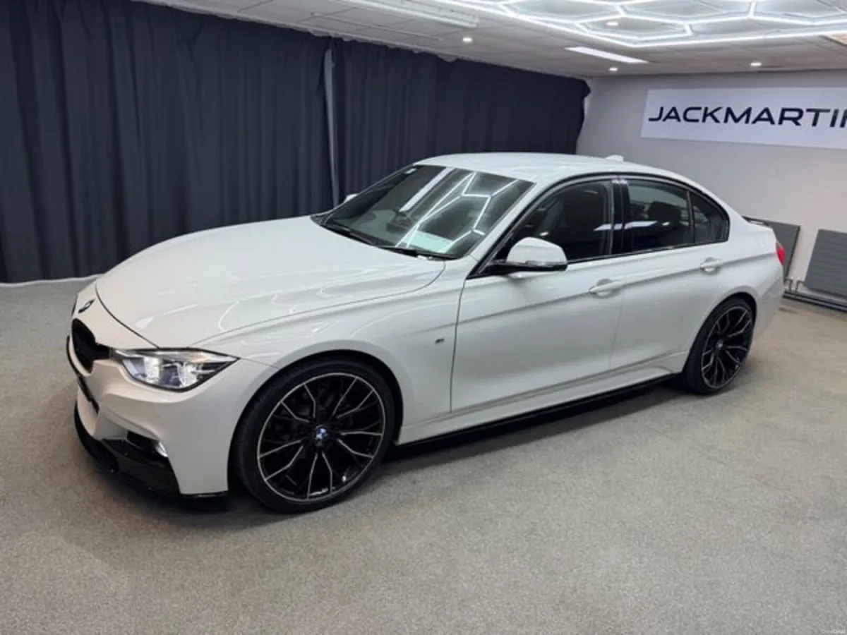 BMW 3-Series 320I M Sport Shadow Edition M Perform - Image 5
