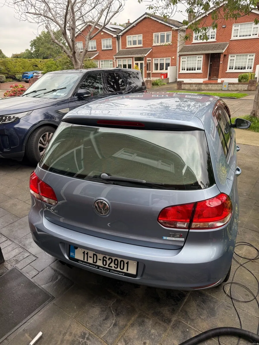 Volkswagen Golf - Image 4