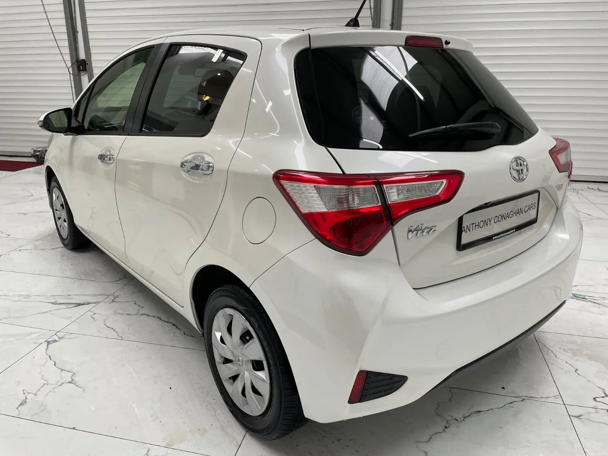 2020 Toyota Yaris 1.0 VVTI Automatic - Image 6