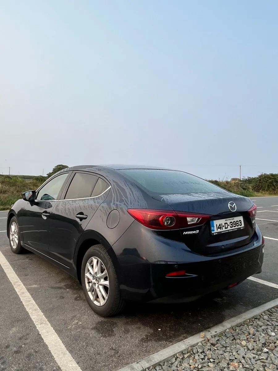 2014 Mazda 3 Sedan 2.2 Diesel - Image 3