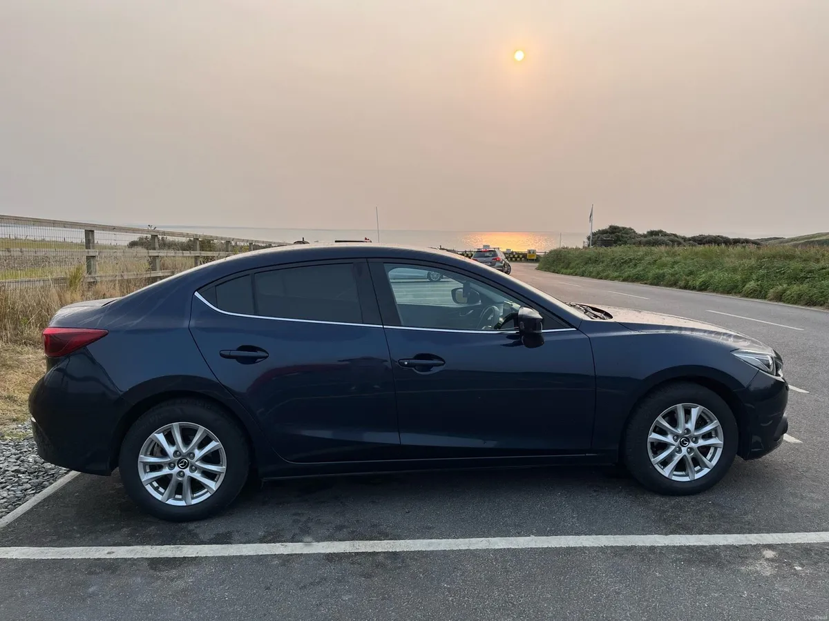 2014 Mazda 3 Sedan 2.2 Diesel - Image 6