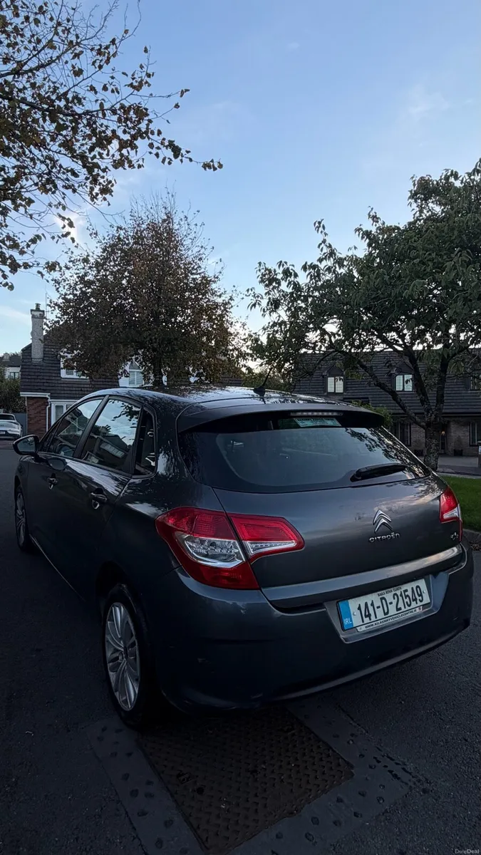 Car - Image 2