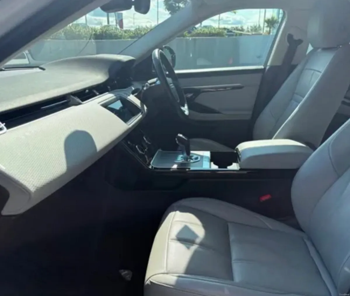 2019 Land Rover Range Rover Evoque - Image 4