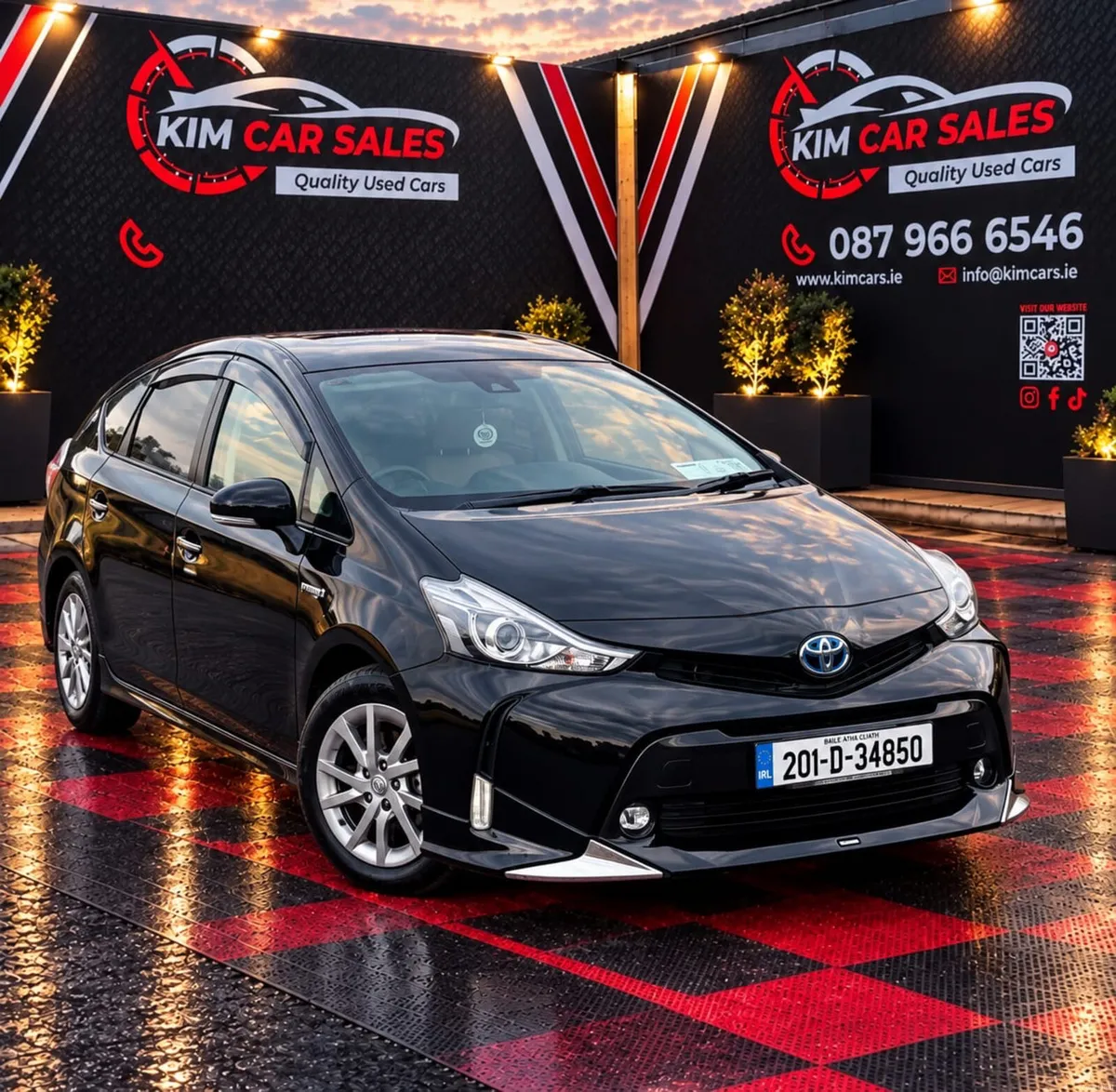 TOYOTA PRIUS ALPHA 7 SEATS EXCELLENT SPEC 70K KM - Image 1