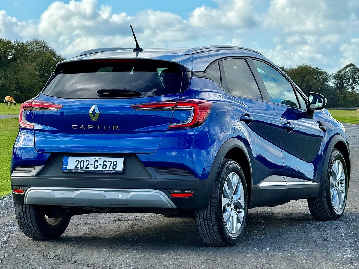 Captur 1.0 TCe ICONIC NCT 2028 12 Months Warranty - Image 4