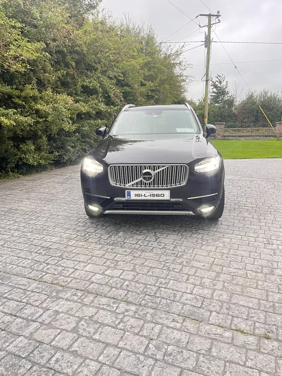 Volvo xc90 - Image 1