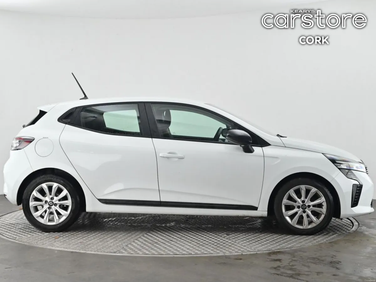 Toyota Yaris 1.5 Luna - Image 2