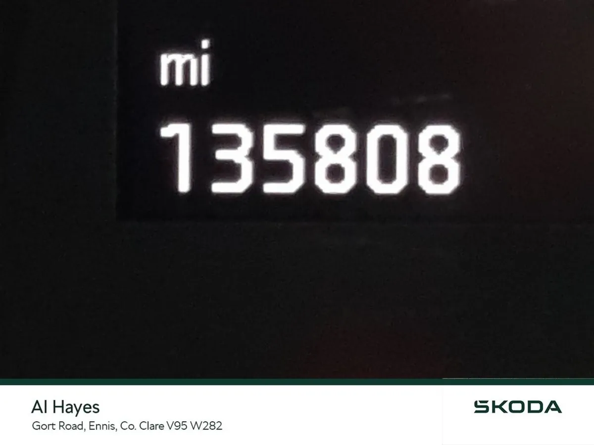 Skoda Superb **FULL LEATHER**STYLE 1.6 TDI 6SPEED - Image 4