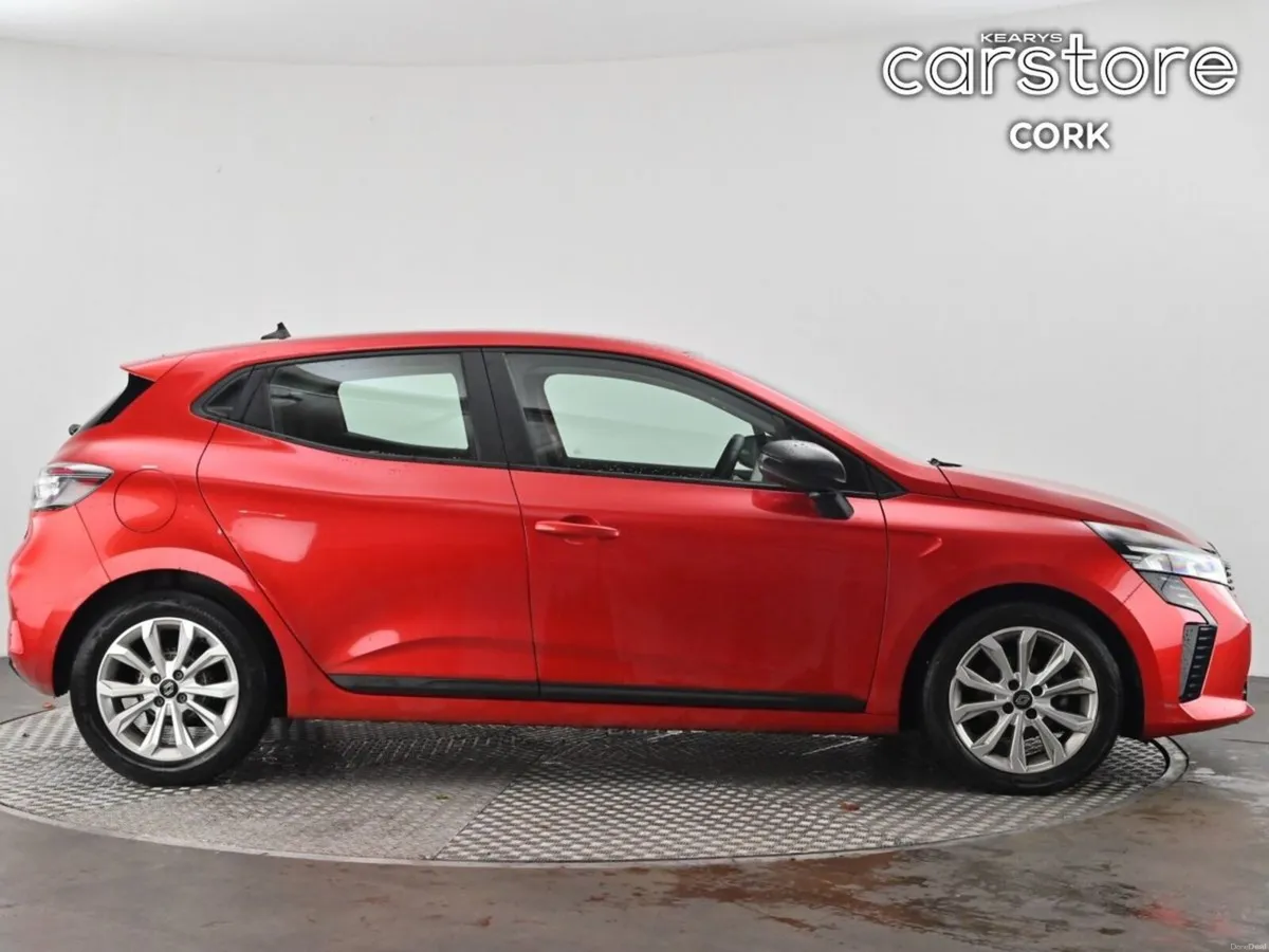 Renault Clio TCe 90 DFull Evolution - Image 2