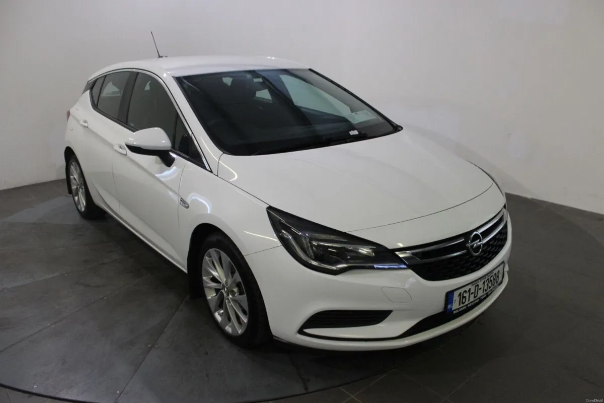 Opel Astra 1.6CDTi 110PS SC - Image 1