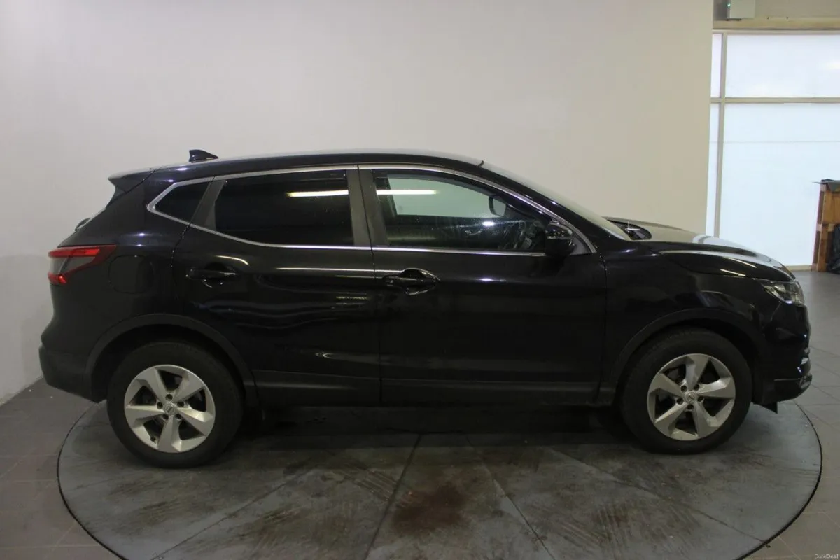 Nissan Qashqai 1.5 DSL ACENTA PREMIUM - TENDER 23 - Image 2