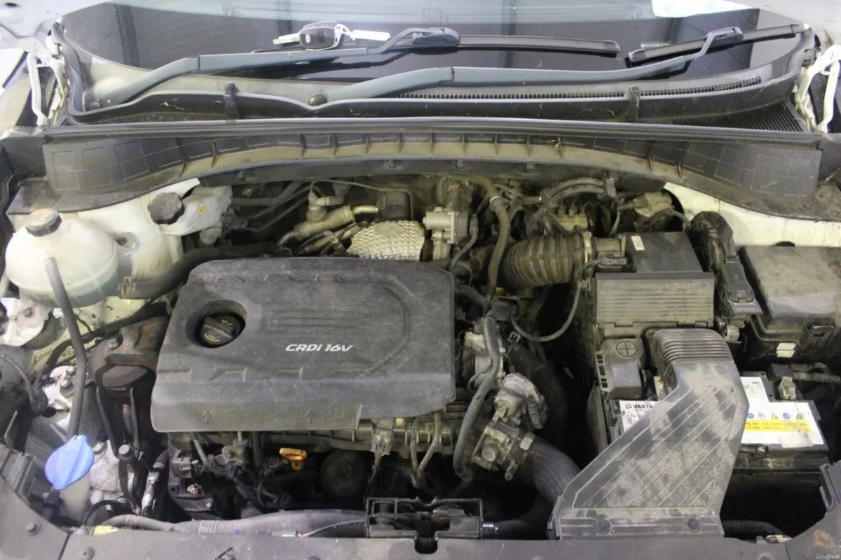 Hyundai Tucson 1.7 D SE NAV - TENDER 22 - Image 4