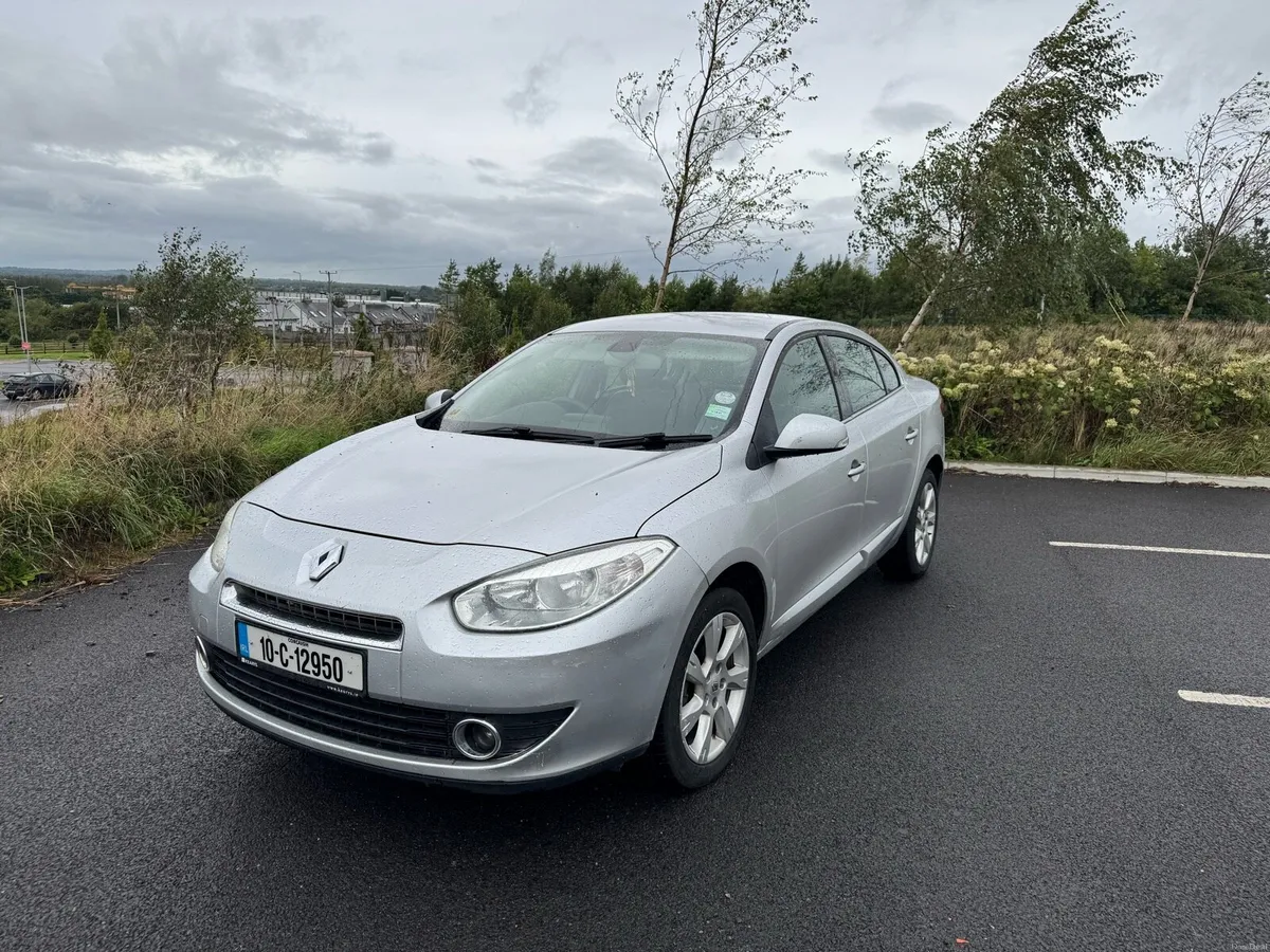 10 Renault fluance 1.5 dci - Image 3