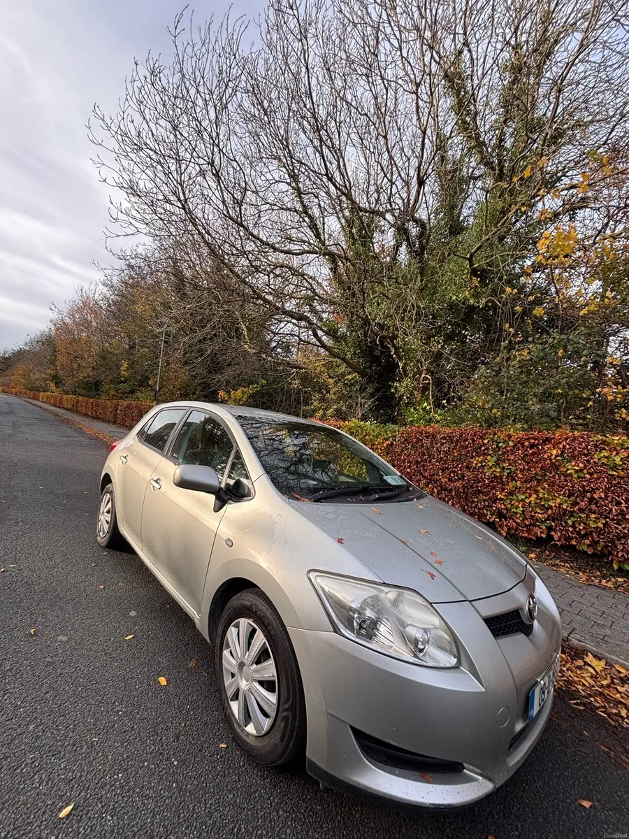 Toyata Auris 1.4 D-4D Manual - Image 5
