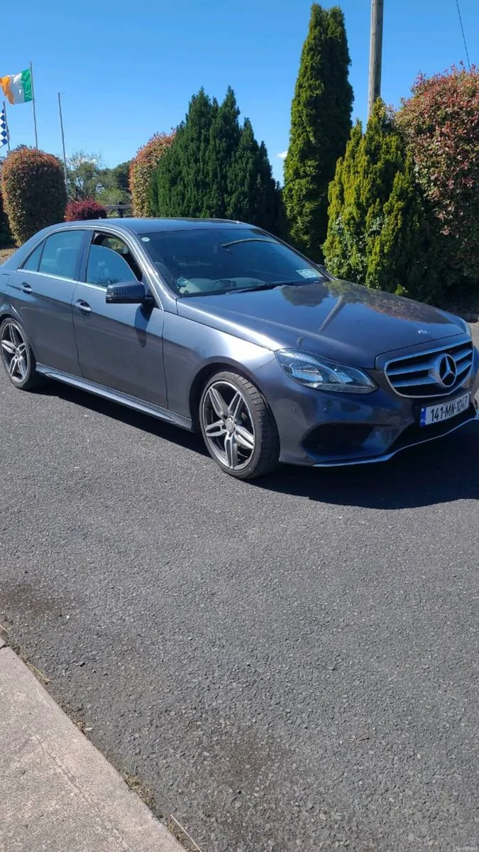 Car - Image 2