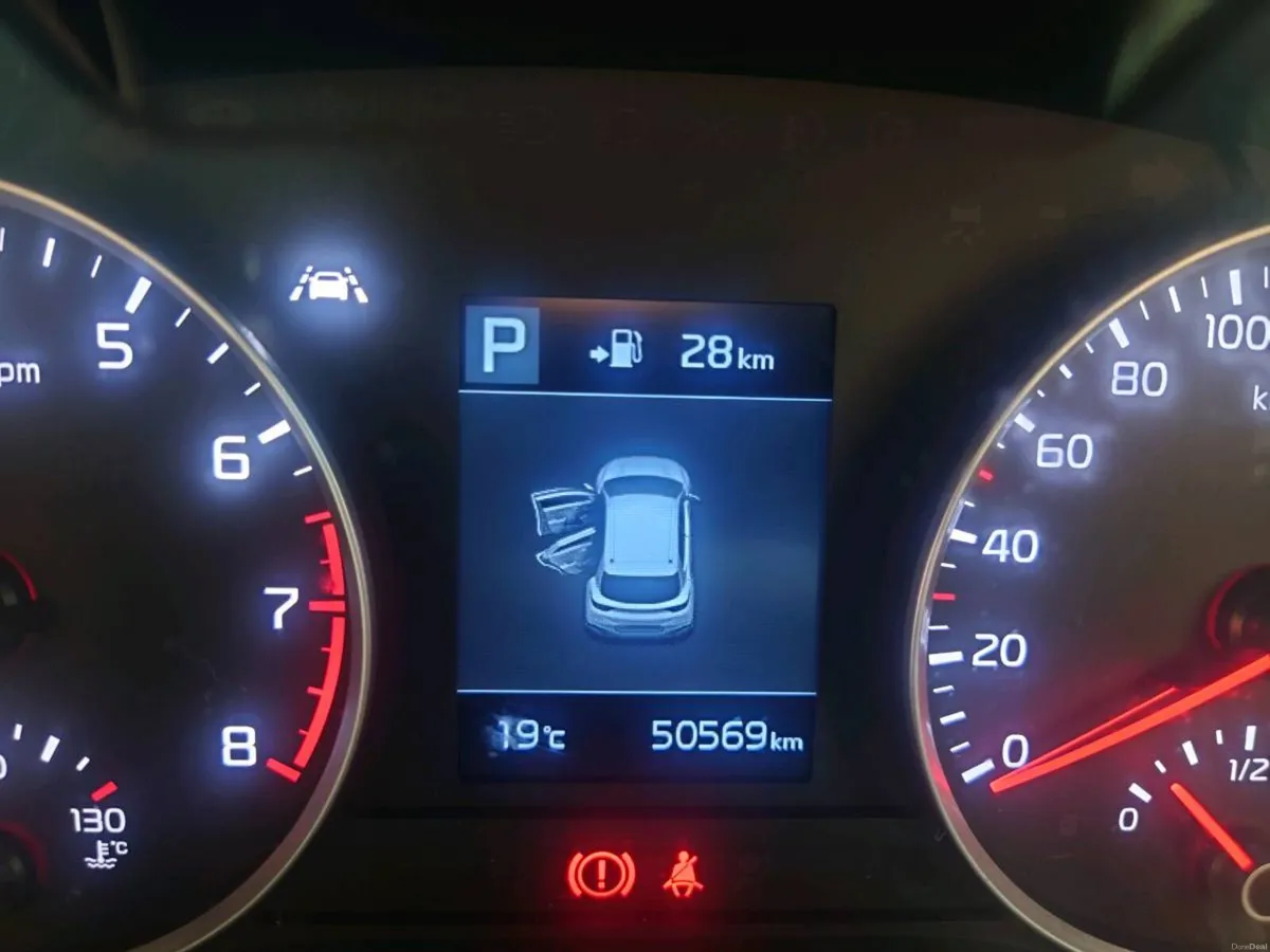 Kia Stonic 2019 Automatic Very Low Mileage - Image 4