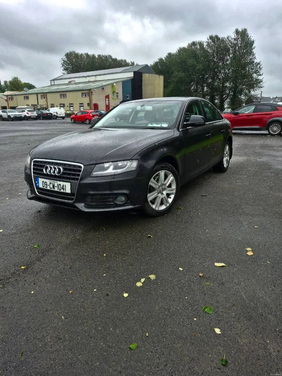 Audi A4 - Image 2