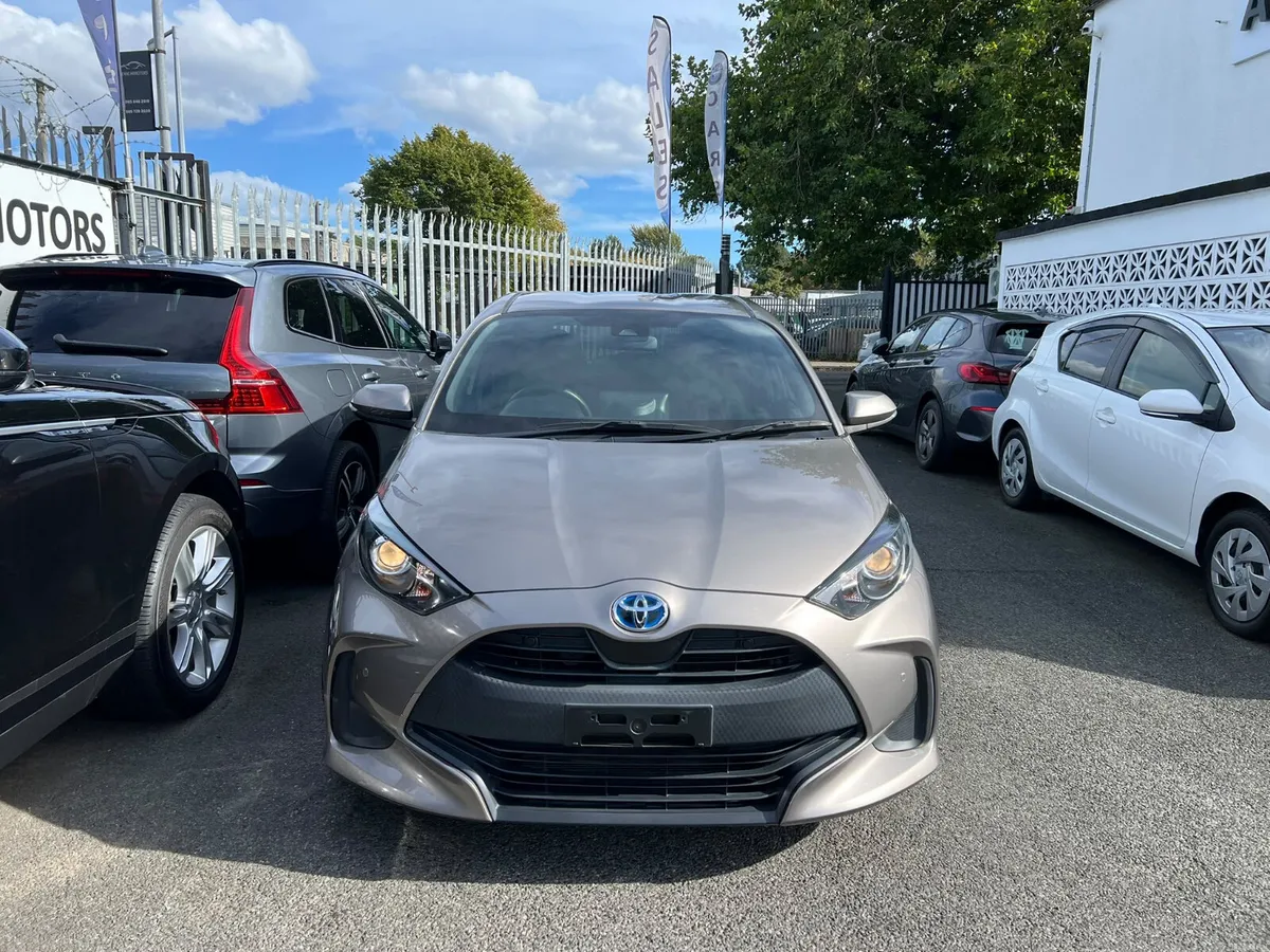2021 TOYOTA YARIS HYBRID - Image 3