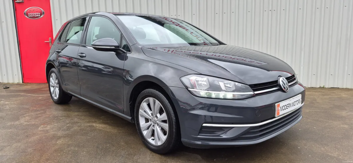 Volkswagen Golf se nav 1.6 tdi 115bhp urano grey - Image 3