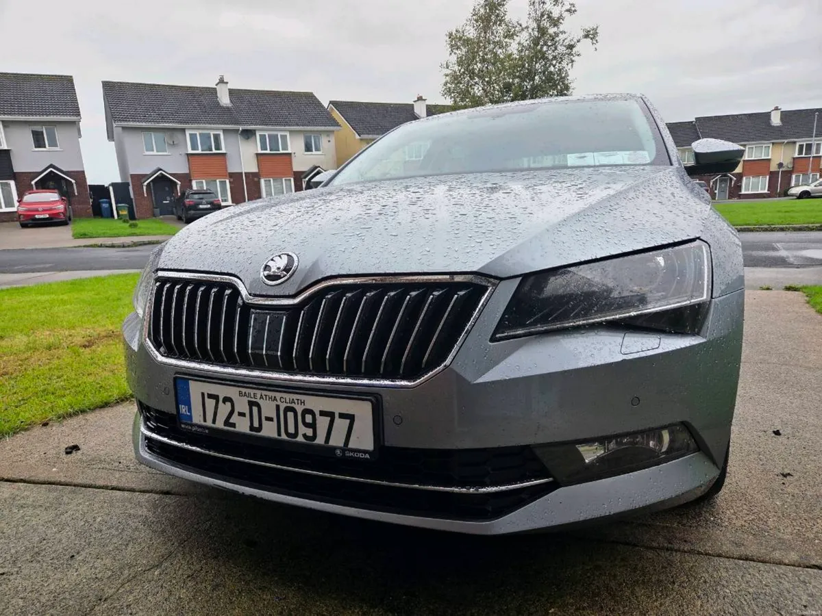 Skoda Superb 2.0d - Image 5