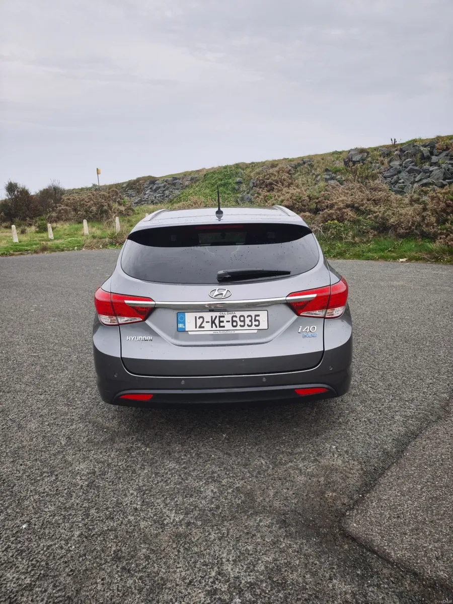 Hyundai i40 2012 **LOW MILAGE** - Image 3