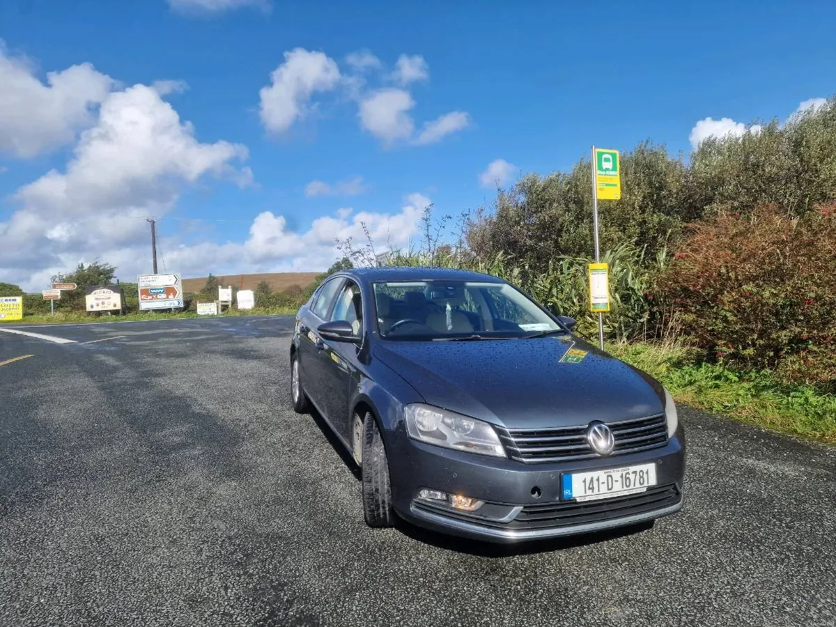 Volkswagon passat - Image 2