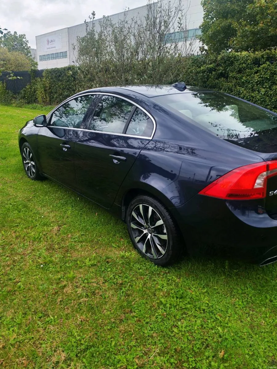 Volvo S60 - Image 6