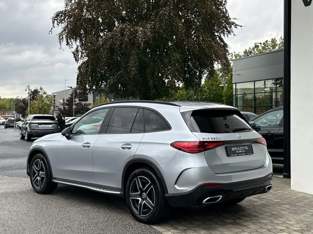 Mercedes-Benz GLC GLC 220d 4MATIC AMG Line--Night - Image 6
