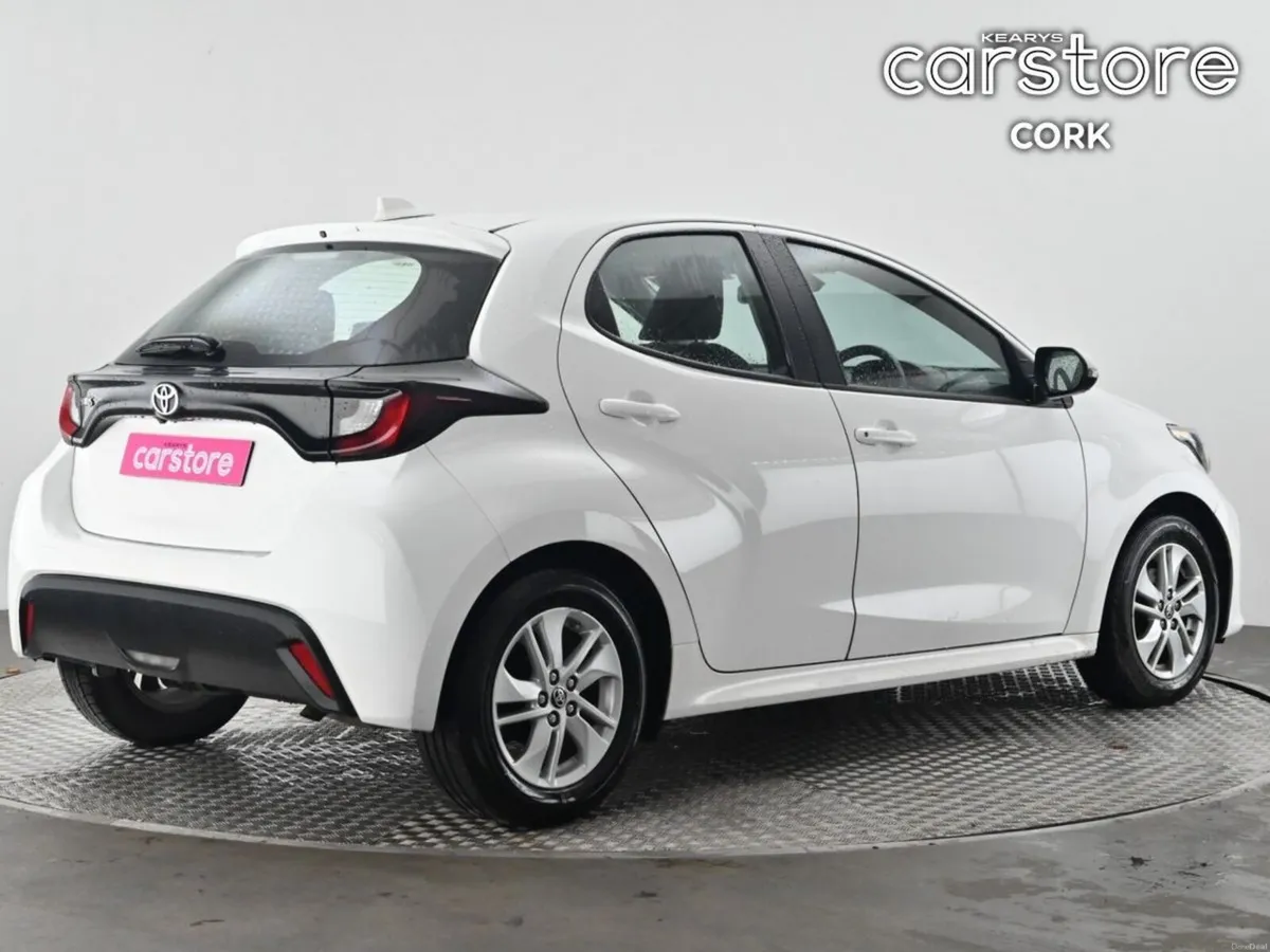 Toyota Yaris 1.5 Luna - Image 5