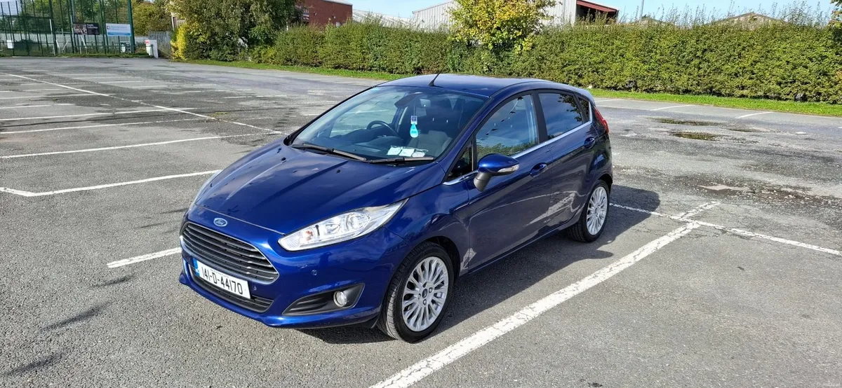 2014 Ford Fiesta Ecoboost TITANIUM 1.0 Petrol - Image 1