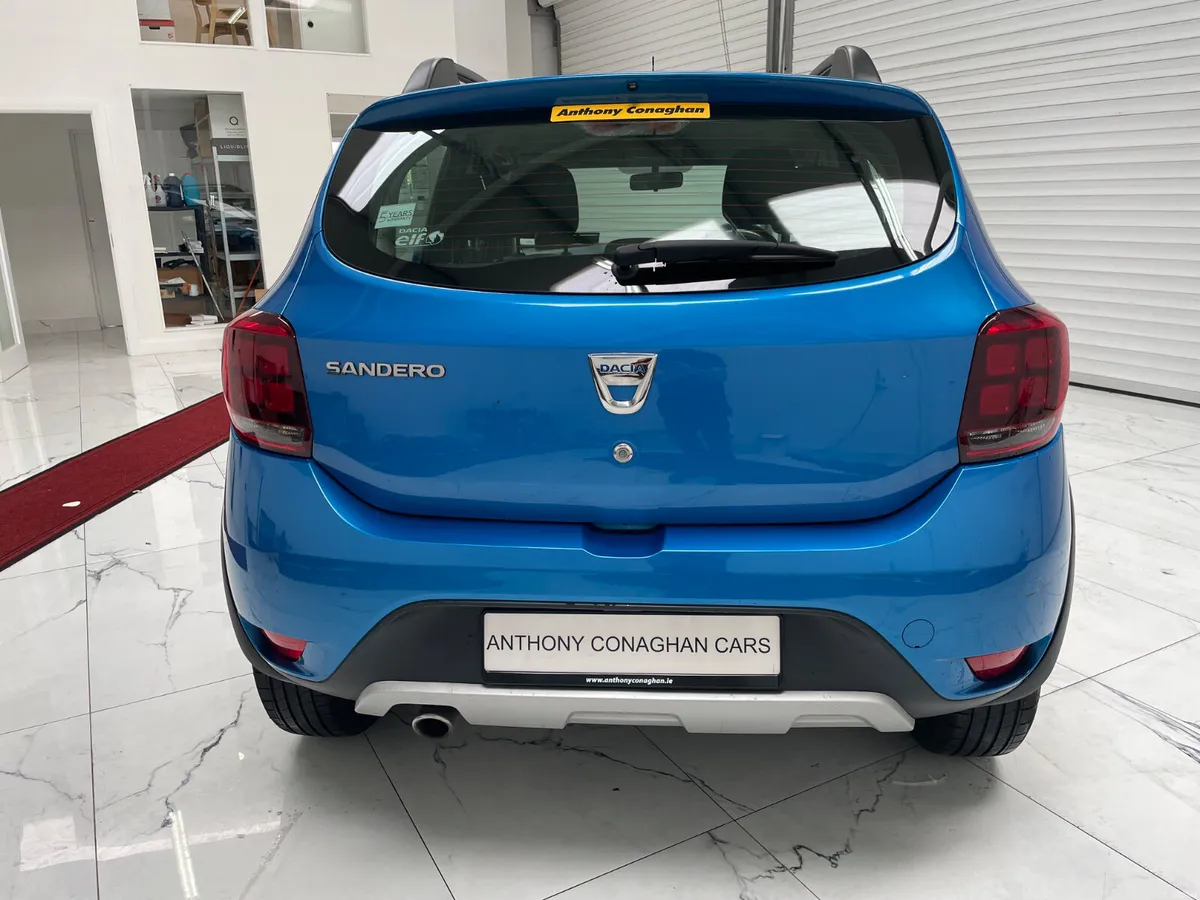 Dacia Sandero Stepway 2021 1.5 dci - Image 5