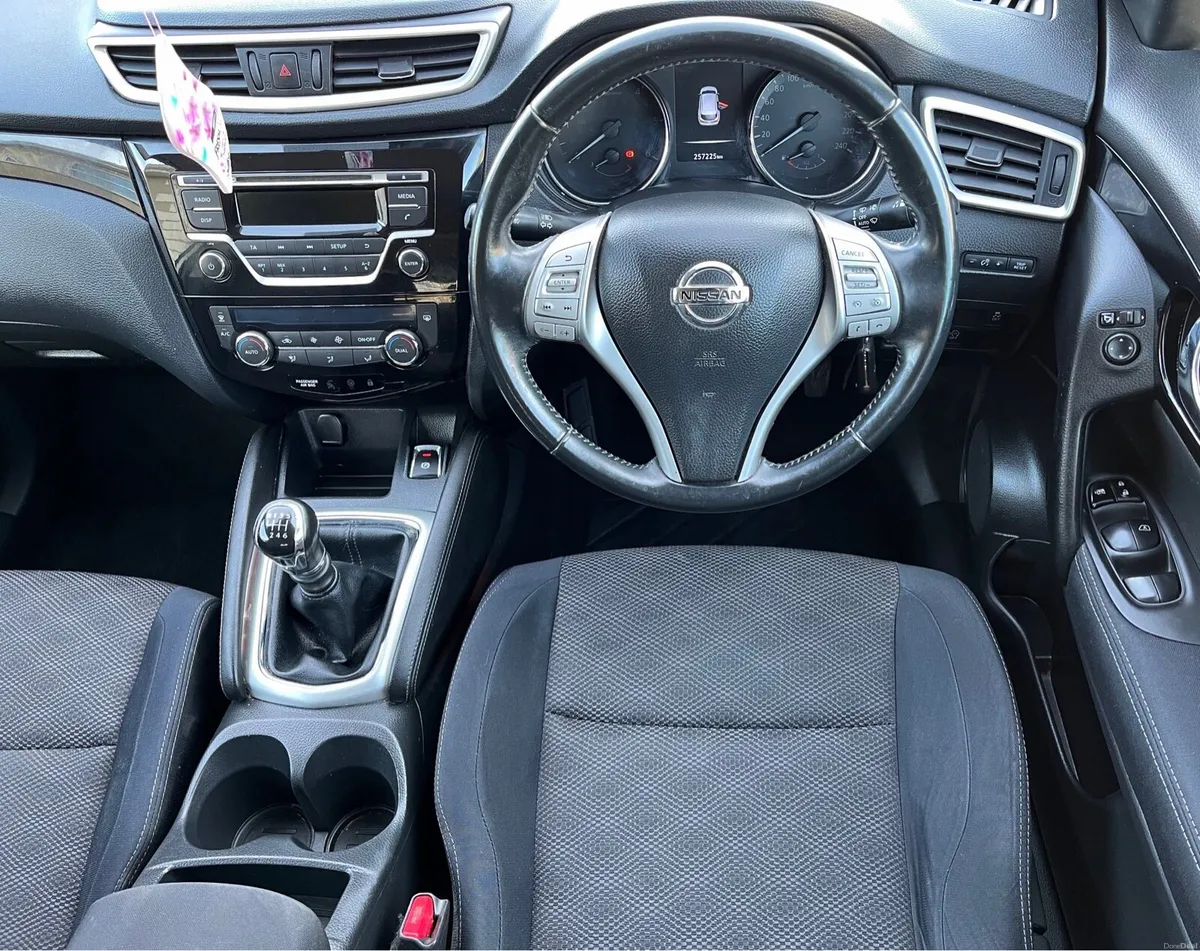 Nissan Qashqai 1.5 DCI NCT 03/27 - Image 6