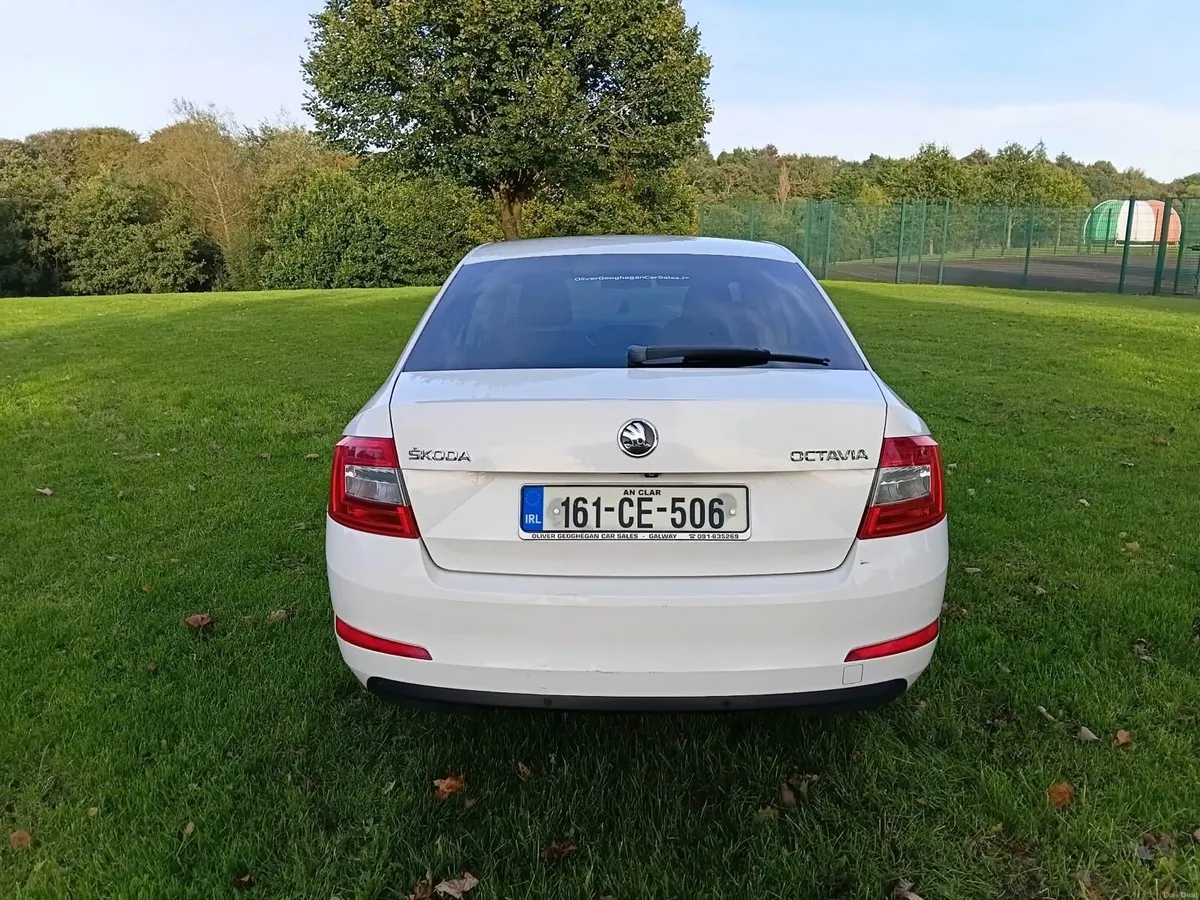 2016 Skoda Octavia 1.6 Diesel - Image 4
