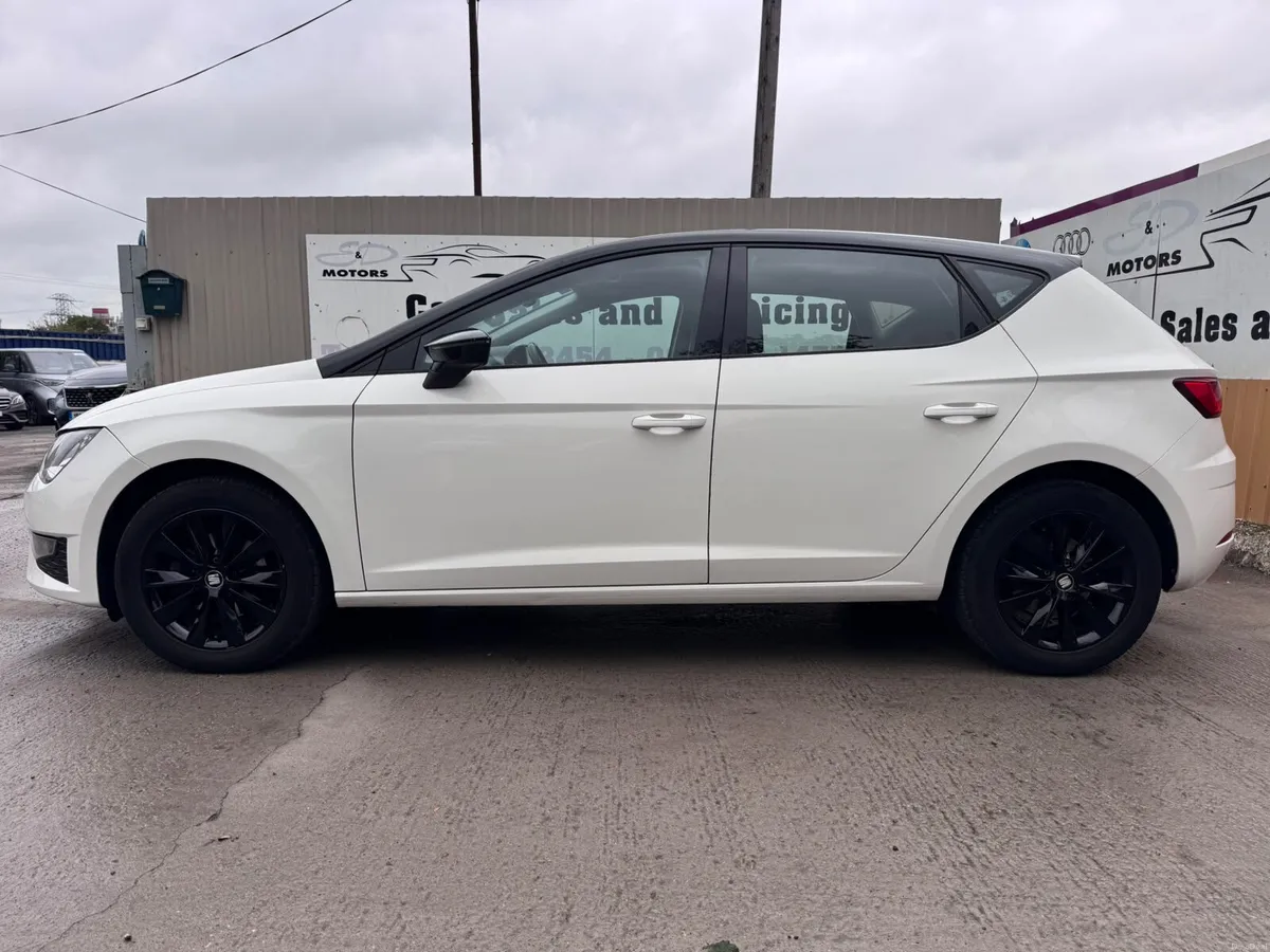 171 SEAT Leon 1.2TSI 110HP Manual Low Miles - Image 4