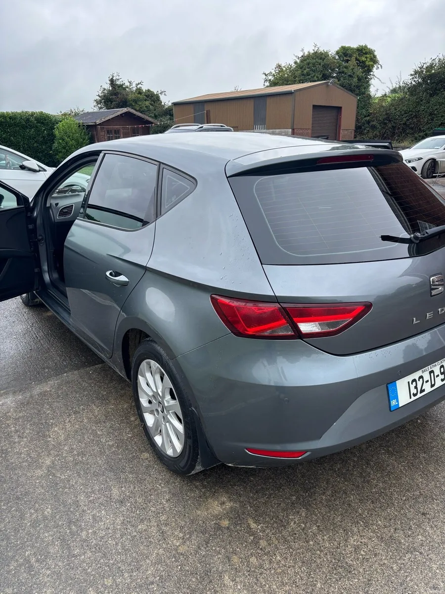 Seat Leon - Image 2