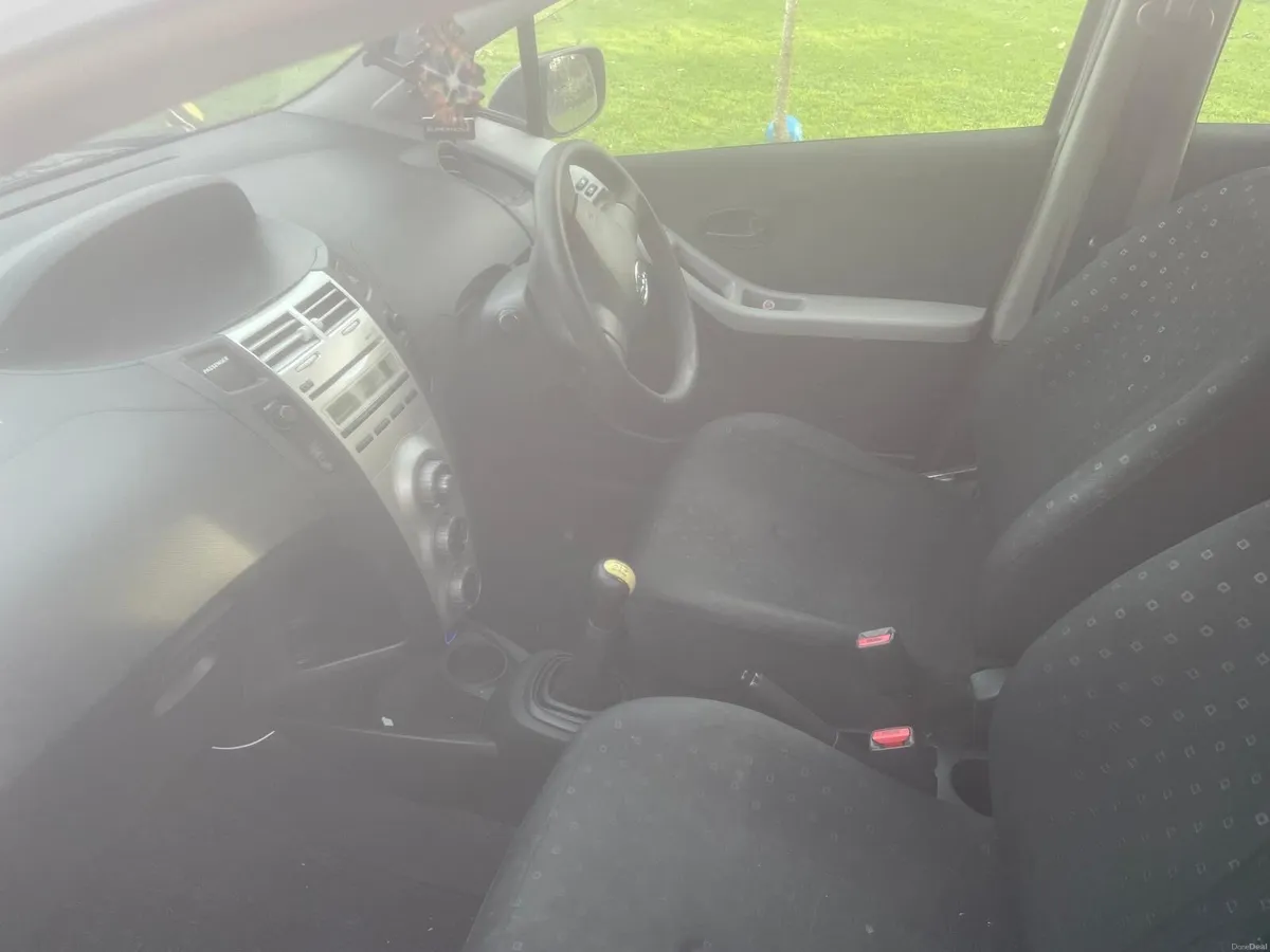 Car - Image 6