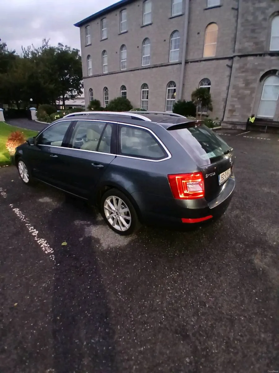 Skoda Octavia *Read ad carefully * - Image 1