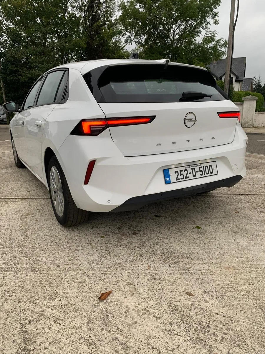 Opel Astra - Image 4