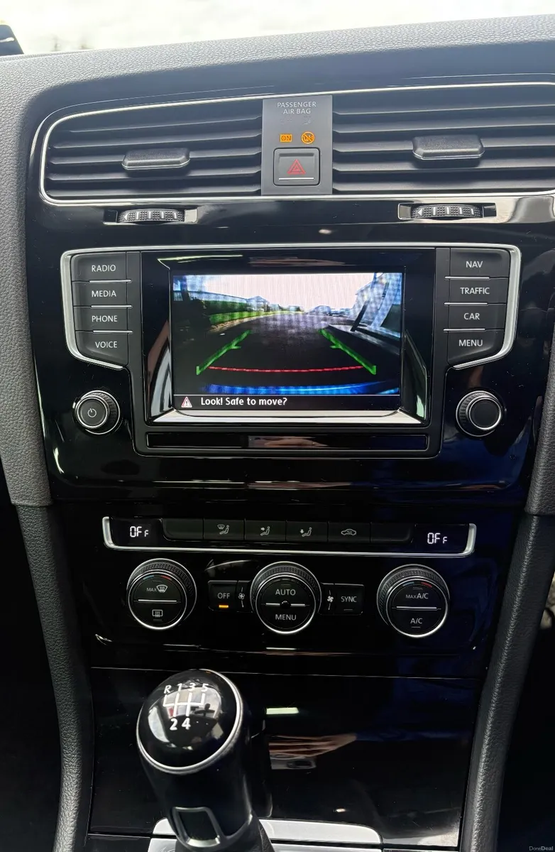 VW GOLF 2015 1.6 Diesel TDI Highline - Image 6