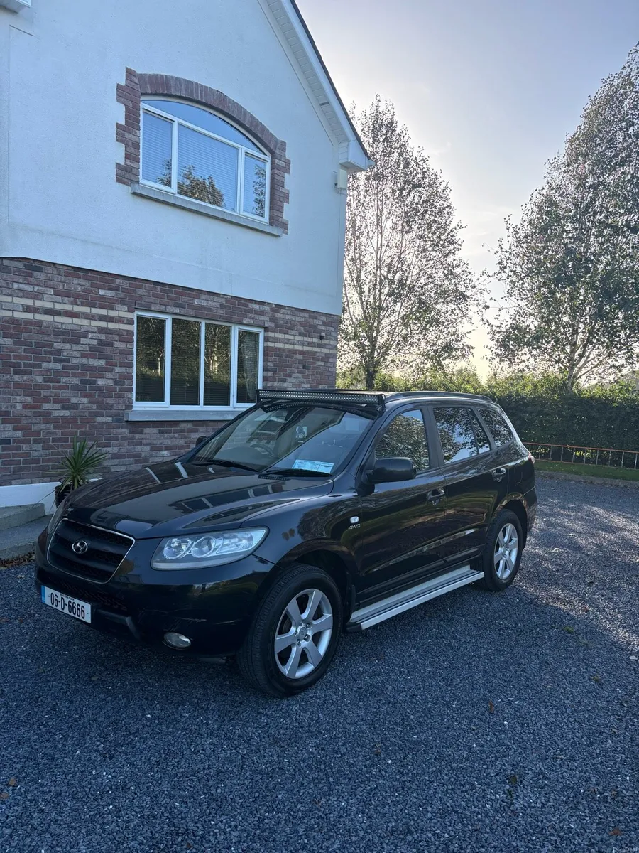 Hyundai Santa Fe €333 tax ❗️CREW CAB & NEW DOE❗️ - Image 2