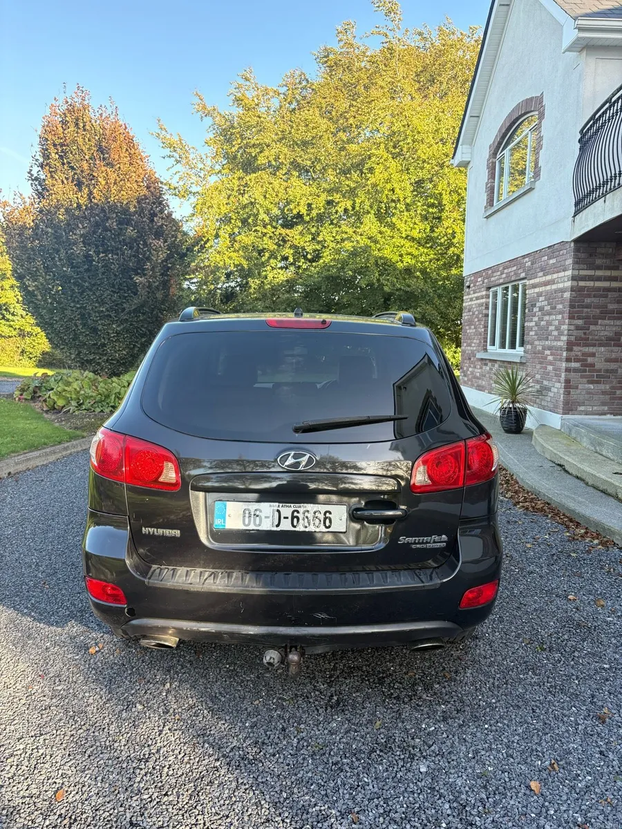 Hyundai Santa Fe €333 tax ❗️CREW CAB & NEW DOE❗️ - Image 6