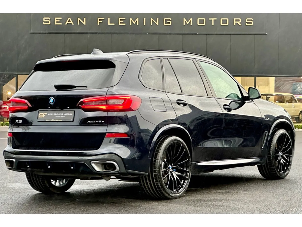 BMW X5 XDRIVE45E M SPORT AUTO - Image 3