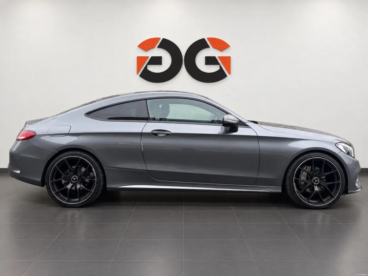 Mercedes-Benz C-Class 2.1 AMG LINE PREMIUM - Image 6