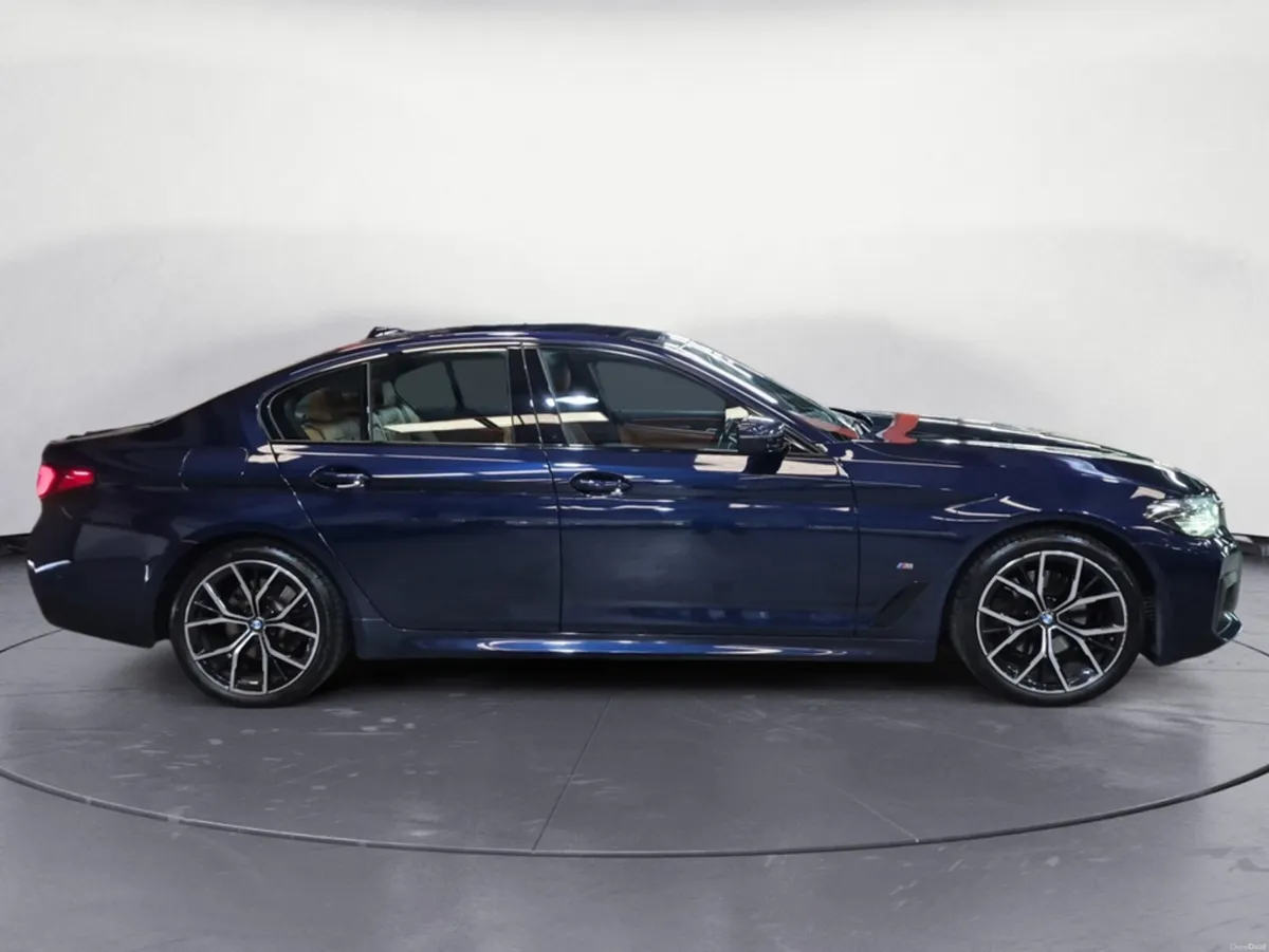 BMW 5-Series D 5SMA 4DR AUTO M SPORT - Image 4
