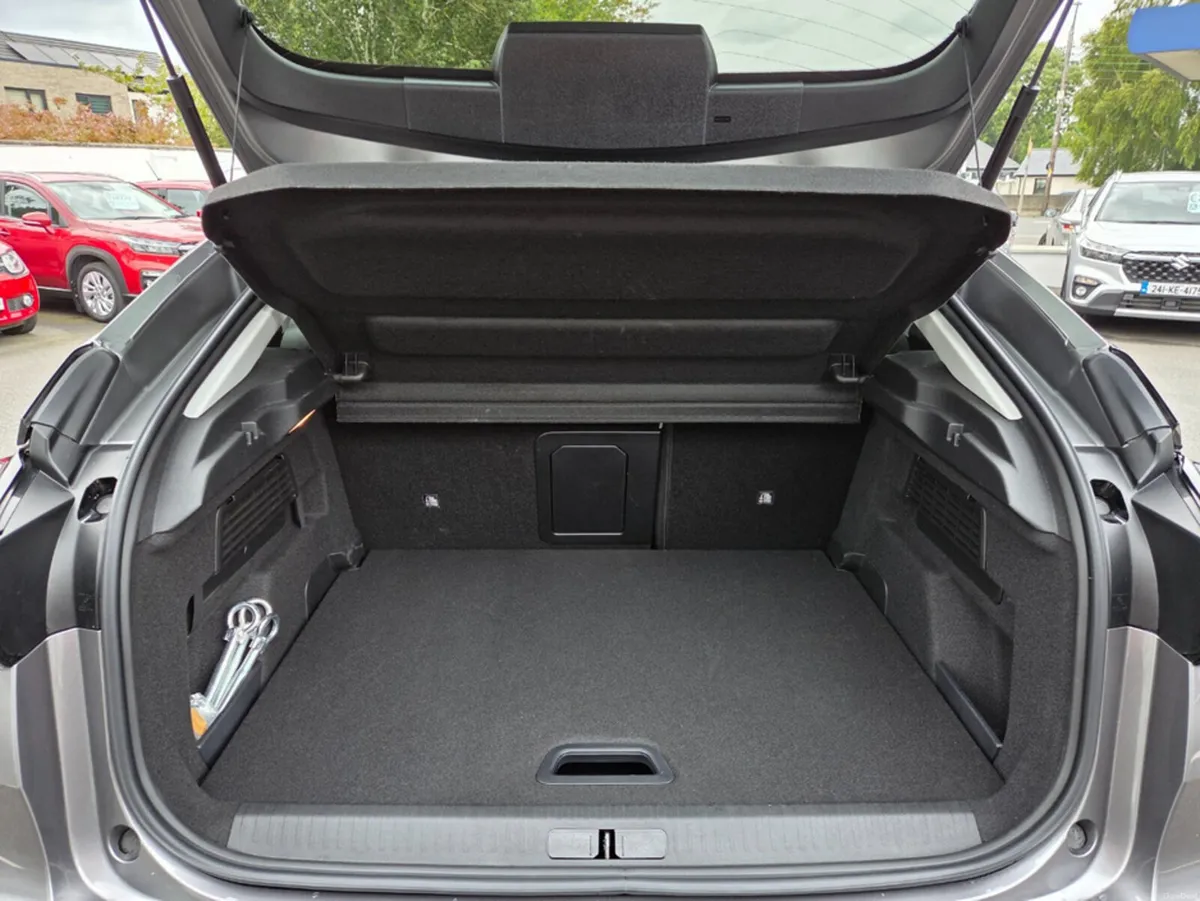 Citroen C4 MAX PURETECH 136 MHEV E-DCT - Image 6