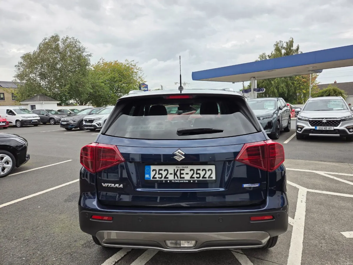 Suzuki Vitara 1.4 B/JET HYBRID ULTRA - Image 5