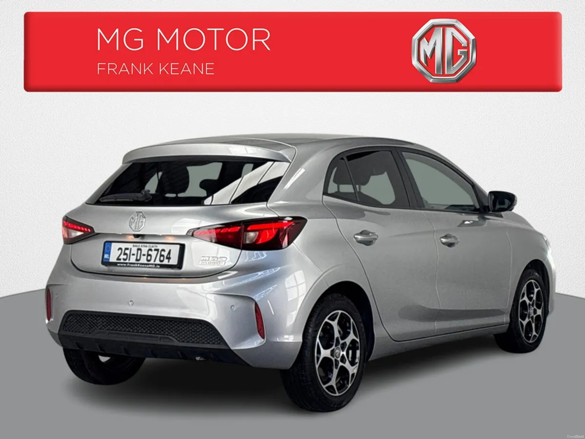MG MG3 EXCLUSIVE **LEATHER INTERIOR**HEATED STEERI - Image 4