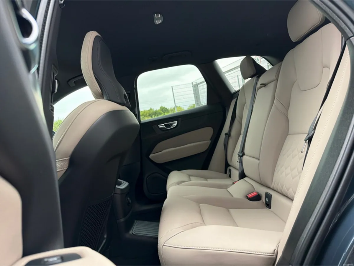 Volvo XC60 T6 Phev Plus Dark AWD 5DR - Image 6