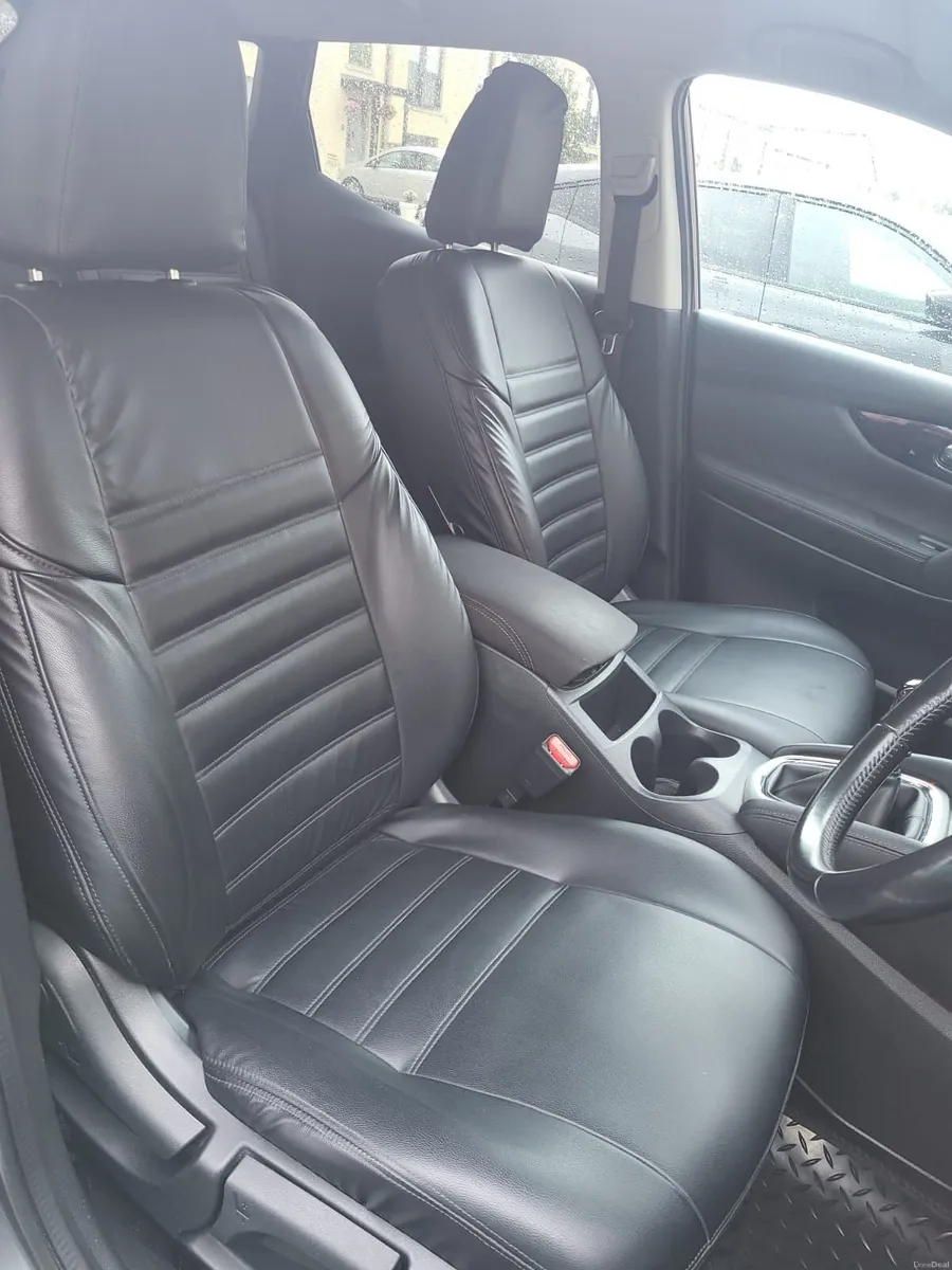Nissan Qashqai 2017 1.2L Petrol Manual - Image 3